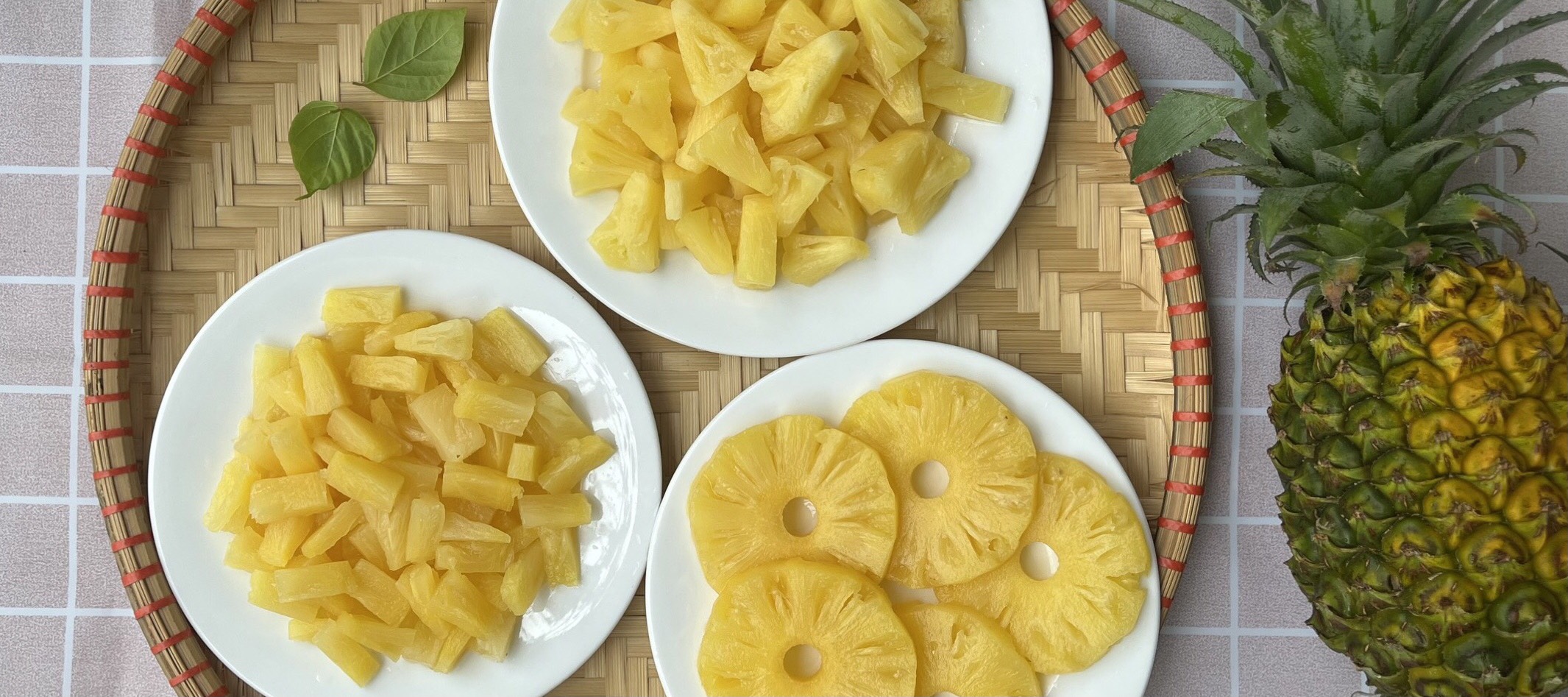 Canned pineapple 3